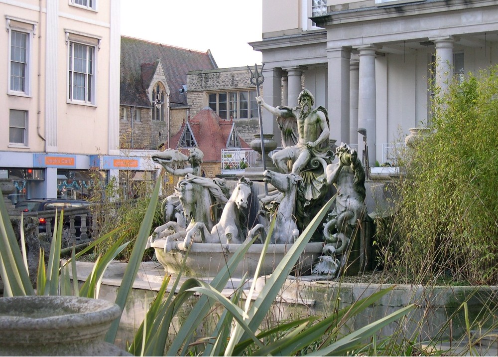 Neptune Fountain, Cheltenham